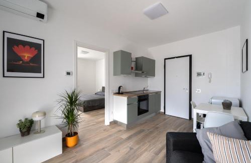 Bergamo Apartment | Villa Zina - Apt Verde: Family-Friendly Stay Near City Centre