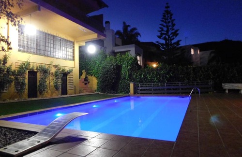Castelldefels Villa | Experience ViLLABELLAMAR I: Ocean View & Pet Friendly Stay
