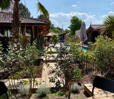 Lacanau Bed & Breakfast | VillaCanau: Oceanfront Oasis with Spa & Pool Amenities