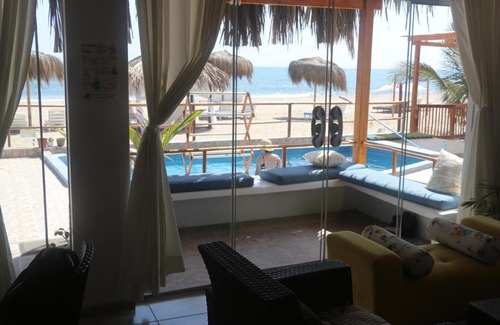 Punta Sal Apartment | Idyllic VillaCanoas de Punta Sal: Family Bungalow with Pool