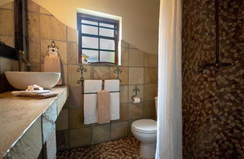 Kleinmond House | Ocean View Oasis at VillaChad Guesthouse - 10/10 Rated Stay