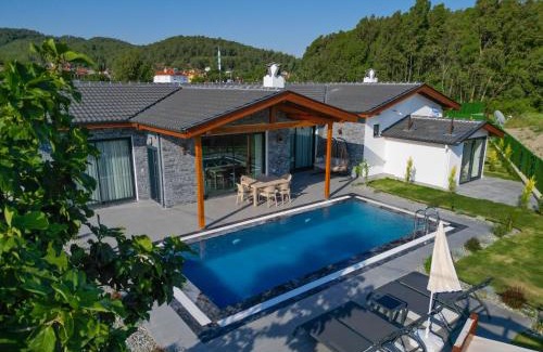 Ula Villa | Villaderyadeniz