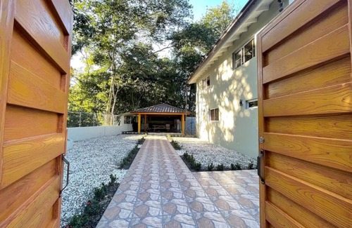 La Romana Villa | VillaFerrer2 in Jarabacoa: Family-Friendly Retreat Awaits