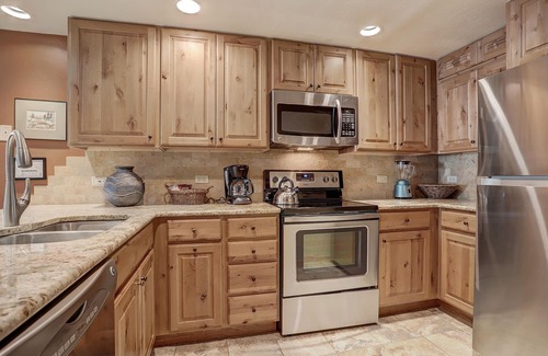 Peak 9 Condo | Comfortable Village at Breckenridge Condos - Ski In/Out Access