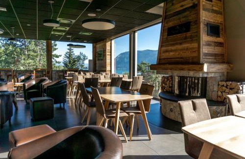 Sevrier Resort | Scenic Village Club Les Balcons du Lac d'Annecy Retreat