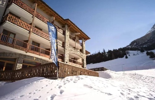 Val Cenis Apartment | Cozy Village Club MMV Le Val Cenis*** with Spa & Hot Tub