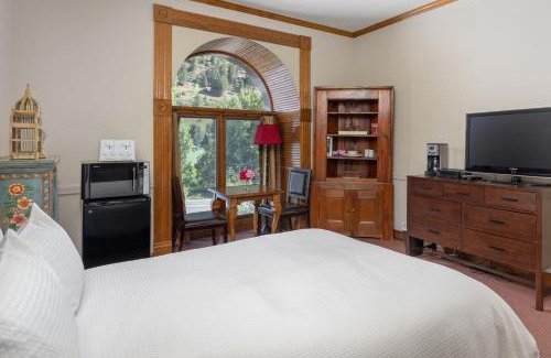 Telluride Apartment | Unforgettable Village Hideaway: Family-Friendly Retreat