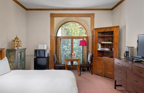 Telluride Apartment | Unforgettable Village Hideaway: Family-Friendly Retreat