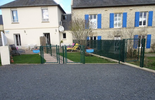 Saint-Come-de-Fresne House | Cozy Village House Steps from the Beach - Guest Rated 9.6