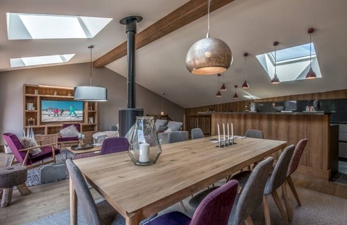 Le Praz House | Villa Courchevel: 4 Bedrooms with Spa & Family Amenities