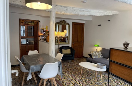 Grans House | Charming Village Home with Ocean View in Provencal Heart