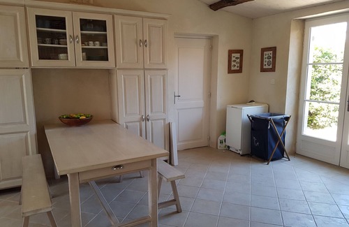 Ile-d'Aix Villa | Village house with a large garden sleeps 10