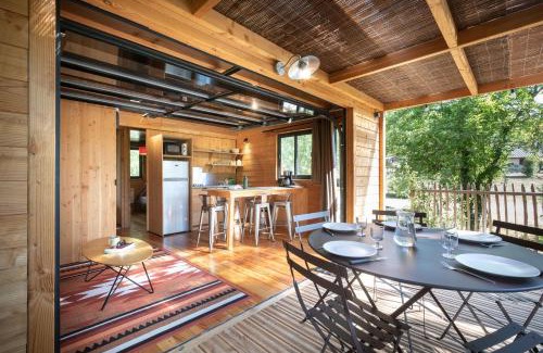 Tupin-et-Semons Resort | Relax at Village Huttopia Pays de Condrieu with Ocean Views