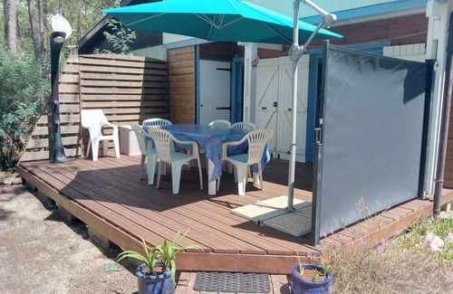 Grayan-Et-L'Hopital House | Cozy Village Naturiste Euronat Bungalow Near the Ocean