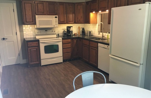 Elk Rapids House | Beachside Retreat in Village of Elk Rapids – 10/10 Rated!