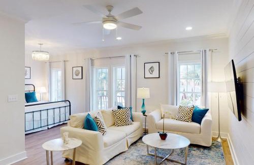 Seacrest Beach Hotel | Relaxing Retreat at Village of South Walton EB210 with Pool