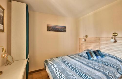 Pont Royal Apartment | Explore Village Pont Royal en Provence - Ideal for Families