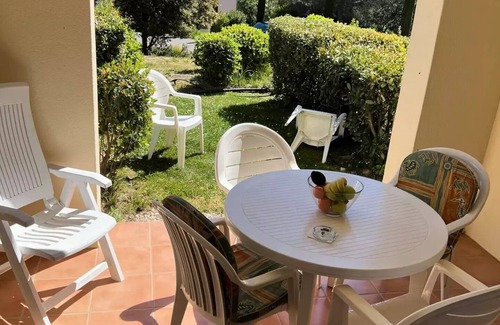 Pont Royal Apartment | Experience Village Pont Royal: Comfort in Provence Awaits