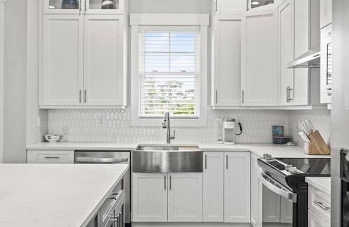 Emerald Isle House | Relaxing Townhouse Retreat in Emerald Isle, NC