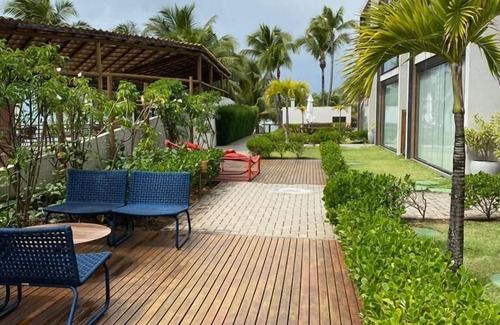 Buri Satuba Apartment | Villagem Itacimirim: Beachfront Retreat with Ocean Views