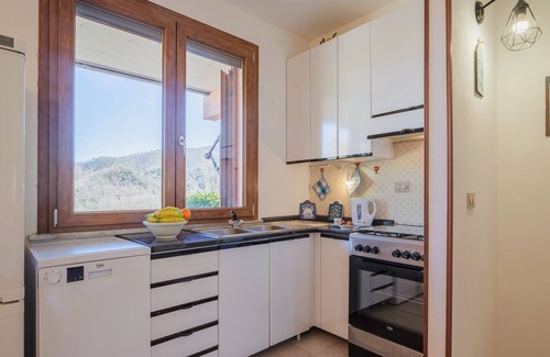 Pignone Apartment | Relax at Villaggio 5 Terre: Poolside Retreat by the Ocean