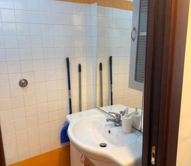 Aremogna Apartment | Charming Villaggio dello Sciatore Residence with Pool & Hot Tub