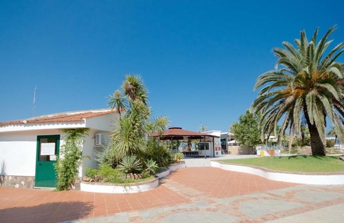 Marina di Ascea Resort | Beachfront Bliss at Villaggio Le Palme with Pool & Breakfast