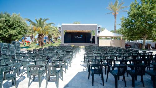 Marina di Ascea Resort | Beachfront Bliss at Villaggio Le Palme with Pool & Breakfast