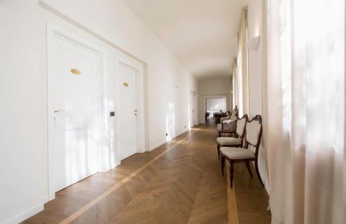 Serralunga d'Alba Hotel | Beautiful Villaggio Narrante - Foresteria delle Vigne Retreat