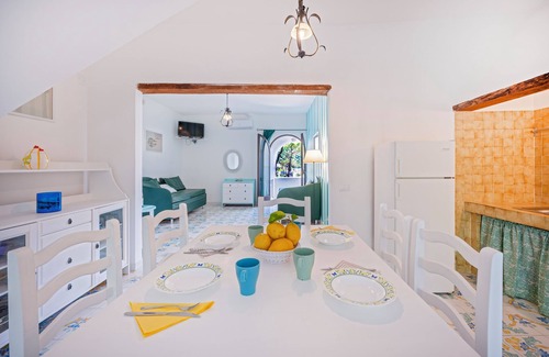 Marina del Cantone Hotel | Relax at Villaggio Residence Nettuno with Ocean View Spa