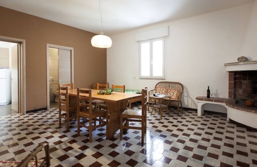 Porto Cesareo Apartment | Villaggio Zizzi - LUNA Apartment: Walk to the Oceanfront