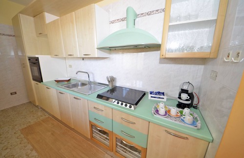 Lido Marini House | Scenic Villalba Penthouse Near the Sea - Family & Pet Friendly