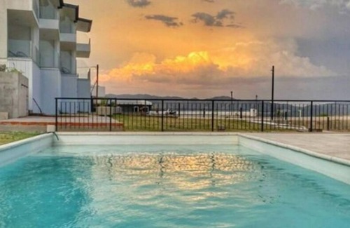 Yocsina House | Discover Villaloma: Ocean View with Pool and Spa Access