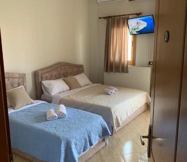 Shkembi i Kavajes Apartment | Pet and Child Friendly Cozy Apartments in Durres