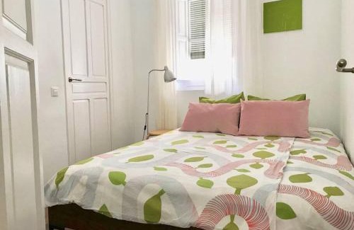 Alicante City Centre Apartment | VillaMaria: Oceanfront Retreat with Perfect 10 Rating