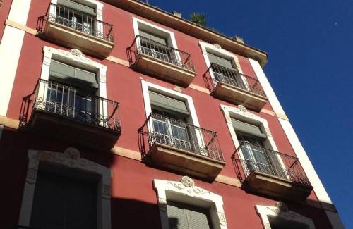 Alicante City Centre Apartment | VillaMaria: Oceanfront Retreat with Perfect 10 Rating