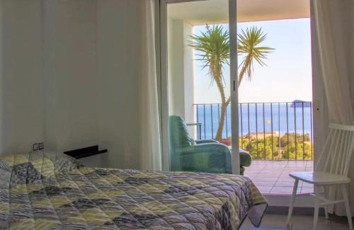 Benidorm Apartment | Oceanfront Villamarina Duplex with Pool & Pet-Friendly Stay
