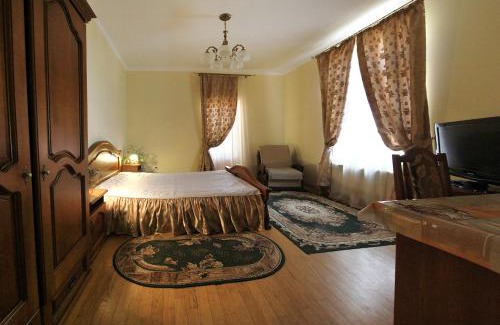 Truskavets Hotel | VillaPark: Pet-Friendly Stay with Top Guest Ratings!