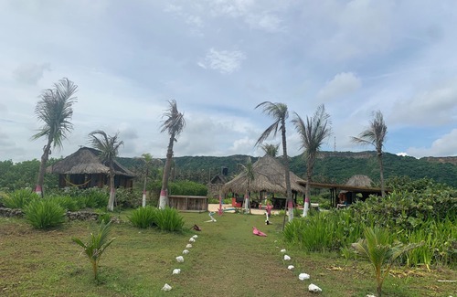 Arroyo de Piedra Villa | Pet-Friendly Retreat at Villaperdida with Oceanfront Views