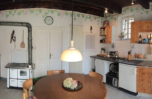 Buglio in Monte House | Idyllic Villapinta: Country Cottage with Spa & Family Amenities