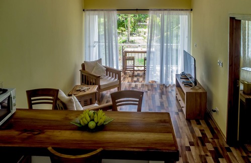 Praslin Island Hotel | villarafia