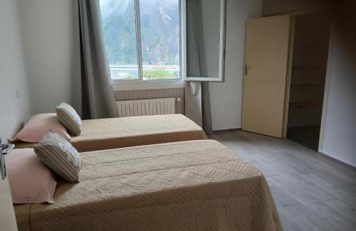 Villargondran Apartment | Kid-Friendly Retreat in Villargondran's Beautiful Mountains