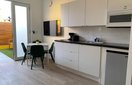 Hato Rey Central Apartment | Family-Friendly Villas at Auxilio Mutuo 105 Awaits You