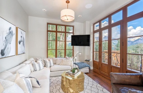 Mountain Village Apartment | Family-Friendly Getaway at Villas at Cortina 1 Condo