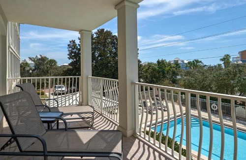 Seagrove Beach House | Child-Friendly Villas at Seagrove B201 - 10/10 Guest Rated