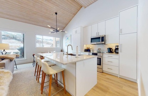 Snowmass Village Condo | Discover Villas at Snowmass Club: Family-Friendly Retreat