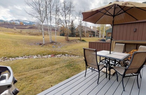 Snowmass Village Condo | Unforgettable Villas at Snowmass Club with Pool & Kitchen
