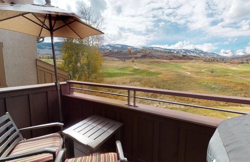 Snowmass Village Condo | Discover Villas at Snowmass Club with Top-Rated Amenities