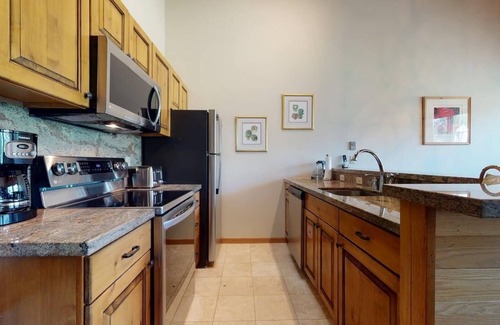 Snowmass Village Condo | Experience Villas at Snowmass Club - Rated 10/10 Stay!