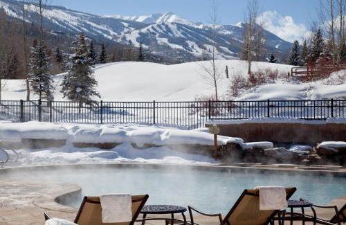 Snowmass Village Apartment | Inviting Villas at Snowmass Club with Pool and Spa Access